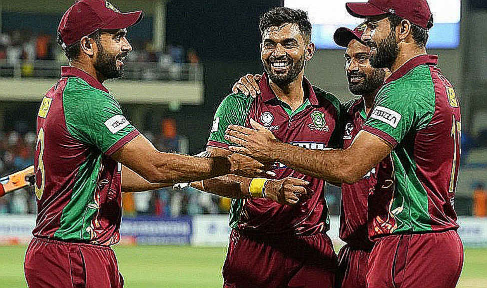 আইপিএল ২০২৫ মেগা নিলাম: ২৭ কোটি টাকার হাতুড়ি, আর এশীয় ক্রিকেটের শরীরের বিল আইপিএল ২০২৫ মেগা নিলাম: ২৭ কোটি টাকার হাতুড়ি, আর এশীয় ক্রিকেটের শরীরের বিল
