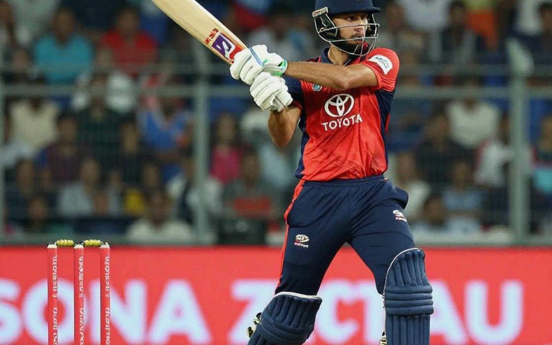 Auction Light, Reserve Dark: How the BPL Prices Bangladesh's Young Players Auction Light, Reserve Dark: How the BPL Prices Bangladesh's Young Players