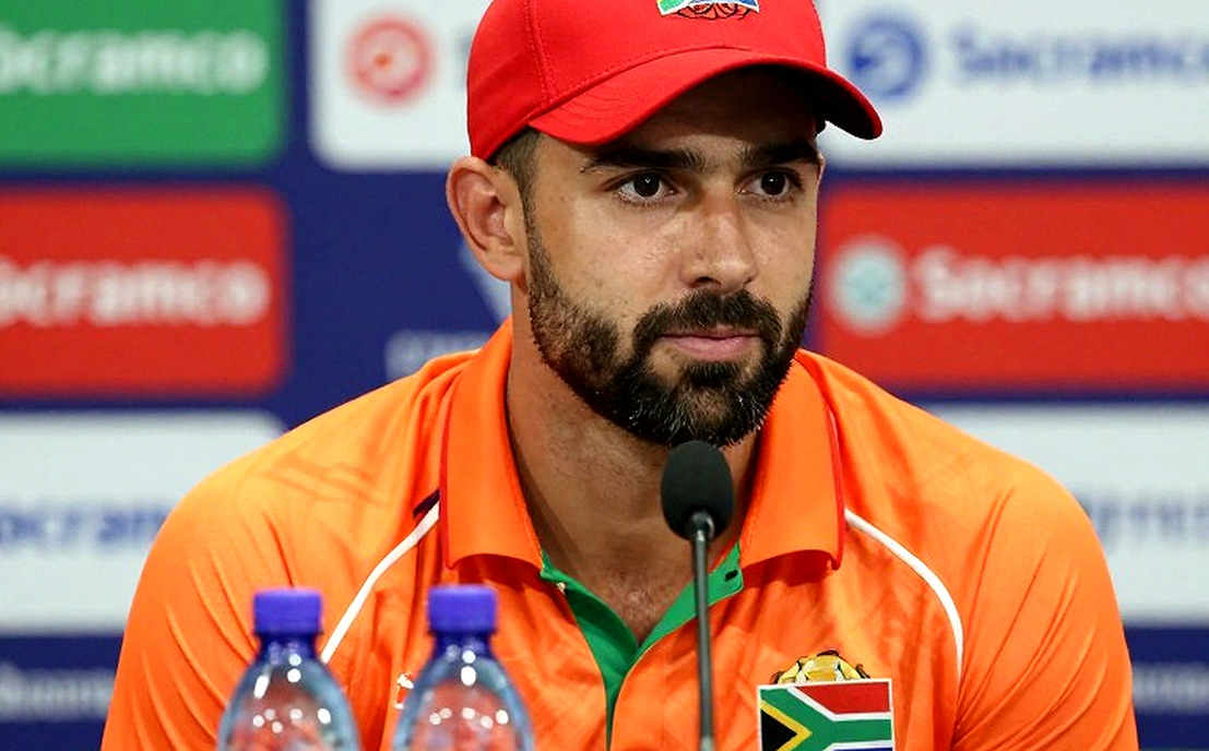 স্পিনের খাতা: এশিয়ার ঘরের মাটি কি নিজের ফাঁদ বুনছে?