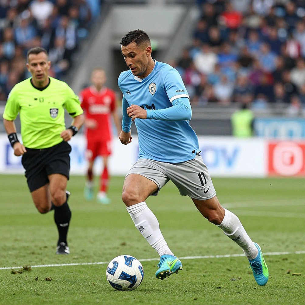Echoes of SIUUU: Højlund's Lob, Ronaldo's Exit, and a Generational Handover Echoes of SIUUU: Højlund's Lob, Ronaldo's Exit, and a Generational Handover