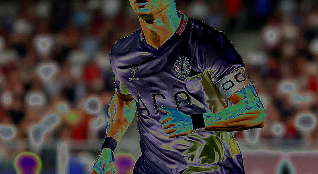 রোহোর ফিরে আসা: এস্তুদিয়ান্তেসের রক্ষণভাগের খননস্তর, ৮ লাখ ডলারের সময়সীমা এবং ডিসেম্বর ২০২৭-এর লুকানো ঝুঁকি